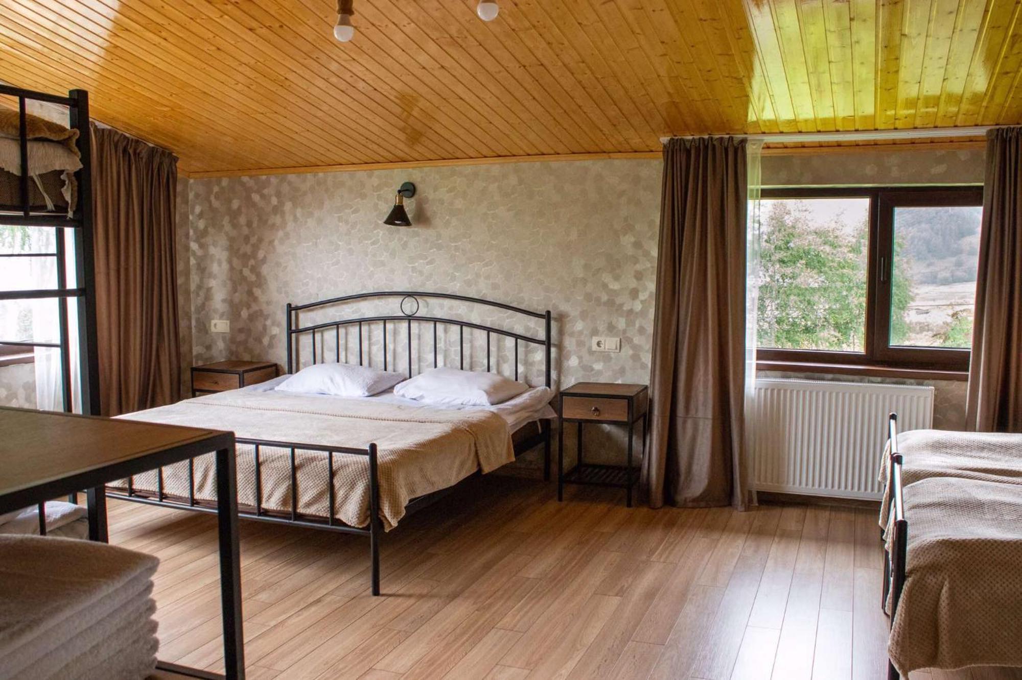 Hotel Garemta Kazbegi Exterior foto